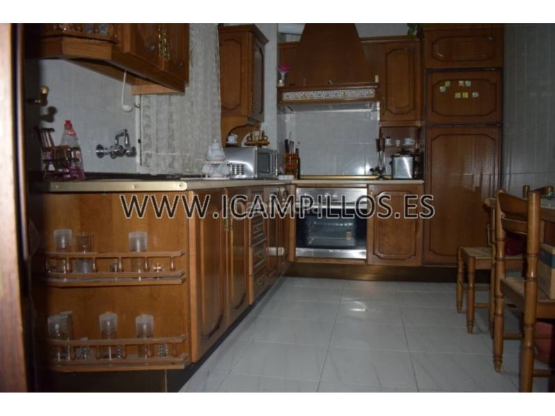 Foto afb31d17-70a4-48ae-9f57-b688f7705851. Pis amb aparcament a Baena