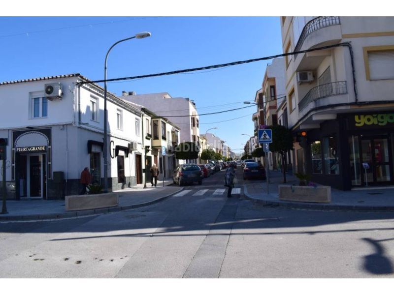 Foto c15a3494-c972-49a7-b86f-0f55f473d09b. Local comercial a Baena