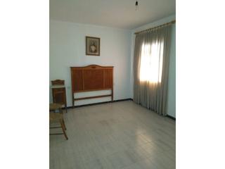 Casa a Espejo. Casa de 130m2  4dorm  terraza por solo 35.000