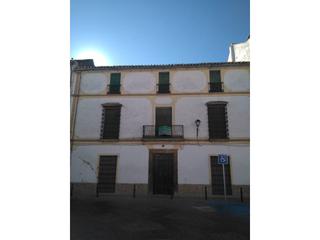 Casa a Espejo. Casa de 1.000m2 en el corazon de espejo