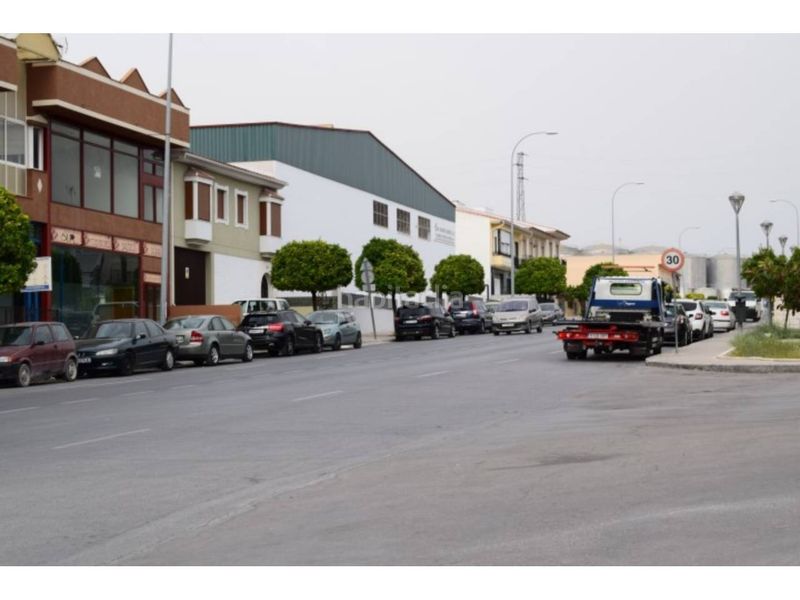 Foto 4f4c4388-74d4-40e8-a82b-989e1d4b86fb. Local comercial a Baena