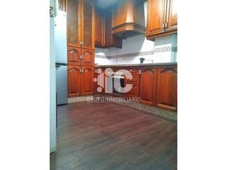 Appartement à Baena. Piso 3 dorm, 2 baños, trastero y parking