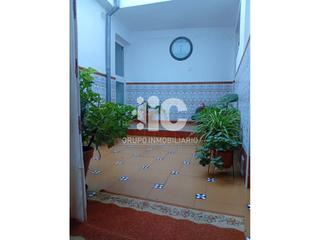 Maison à Baena. Casa de 3 dorm  patio  2 desvanes  1 trastero