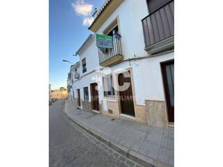 Casa  Las piqueras. Casa acogedora en espejo