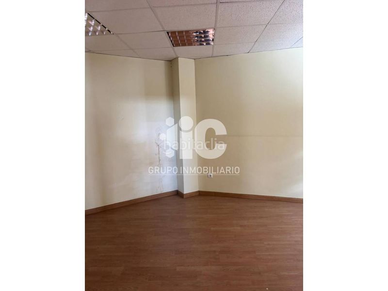 Foto b80139a4-5ede-4077-8f23-2858483ff29e. Local comercial a Baena