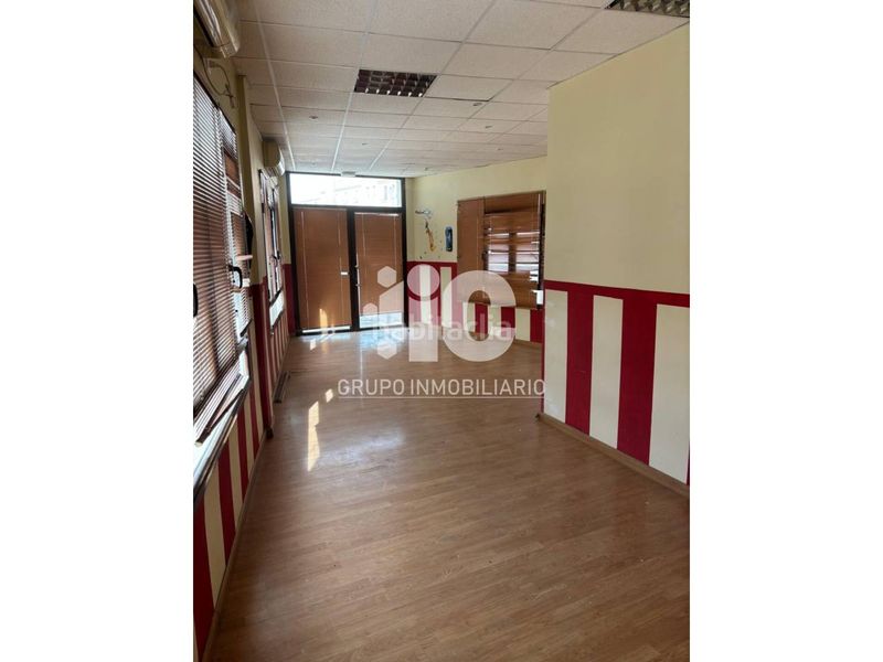 Foto eba35e45-23f5-406b-8b48-98c8ea6e5942. Local comercial a Baena