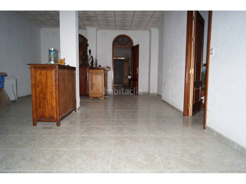 Foto 4eeac8a8-86ba-4a3d-9b72-3b1fb660ea8d. Local comercial a Baena