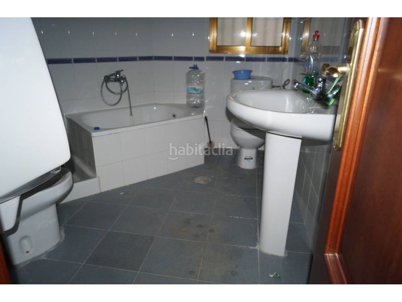 Foto 8eb80536-5c60-4516-b707-046de9ba968a. Local comercial a Baena