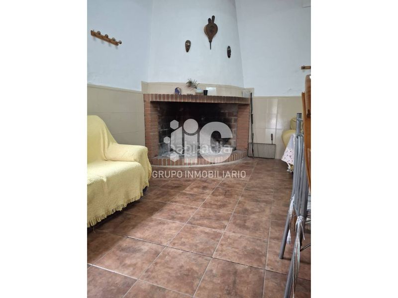 Foto 5180ddcf-5b36-4389-89bd-293a092a9ef4. Terreny residencial a Baena
