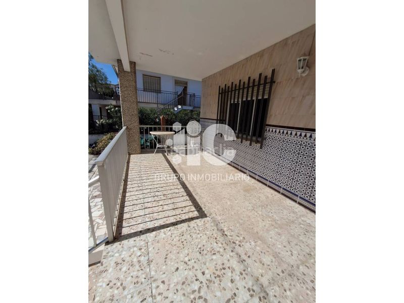 Foto b95a7c4b-df1f-4f6b-bf2d-0cc2fd3f0182. Casa a Baena