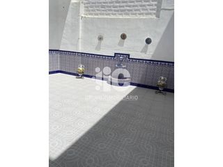 Etagenwohnung  Calle casas nuevas. Piso  cochera en espejo