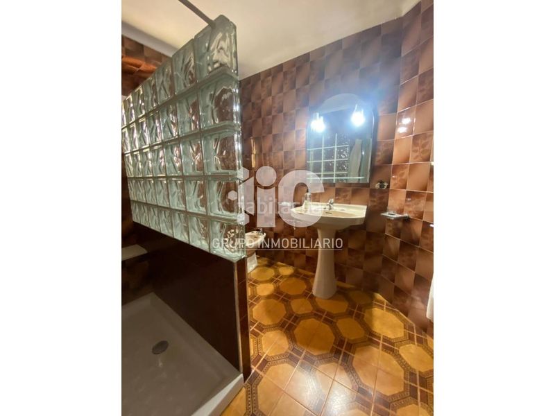 Foto aa889670-9551-48d7-9f91-12ef1807fdb1. Casa amb aparcament a Espejo