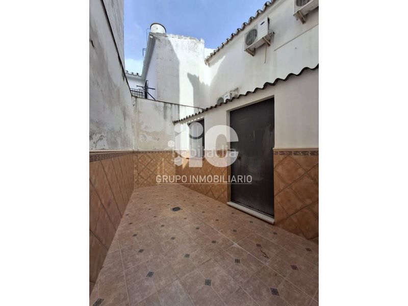 Foto c6109eb1-dae9-45f1-8e18-3420ee947f9c. Casa a Baena