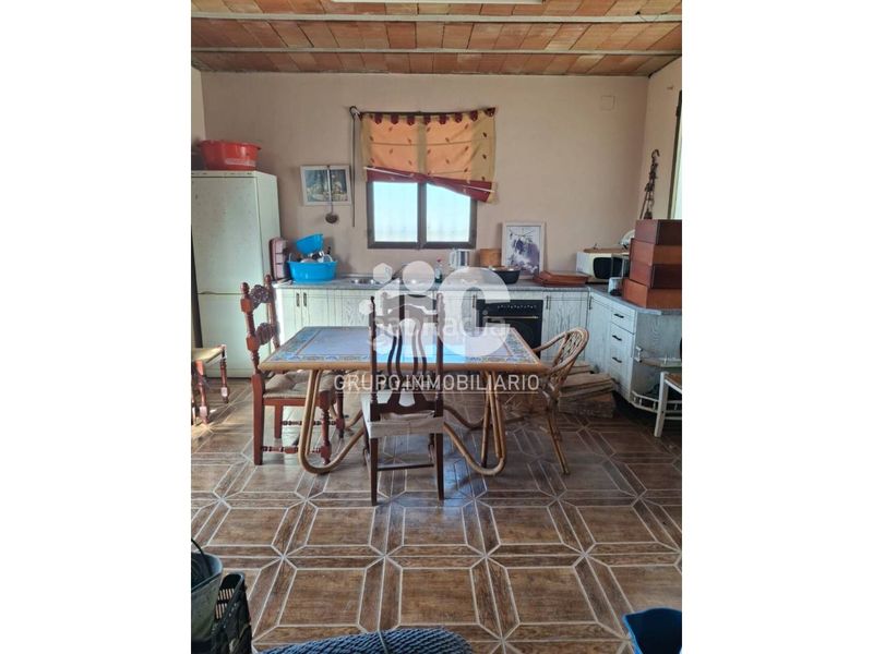 Foto ef4d067b-b4d2-4d73-9352-2ac02cec3ae9. Casa a Baena
