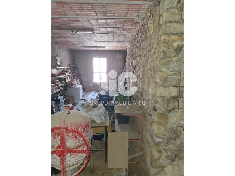Foto eff4ebb6-4c35-4d22-9cef-69986f2d8a0e. Casa a Baena