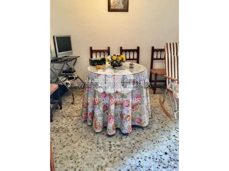 Foto 7b9394a9-c737-4fb1-b0b2-242f87a13b5c. Casa a Baena