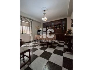 Casa a Baena. Casa para entrar a vivir en buena zona