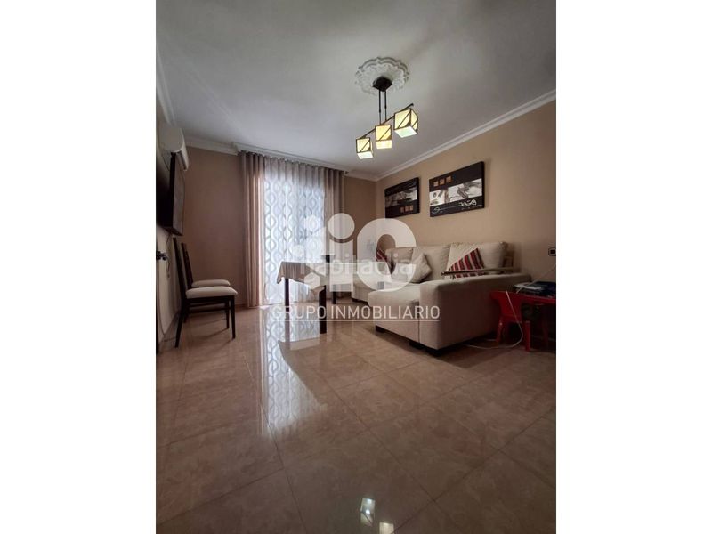 Foto 7310fbe4-b542-414a-b5bf-7749d7f1f709. Pis a Baena