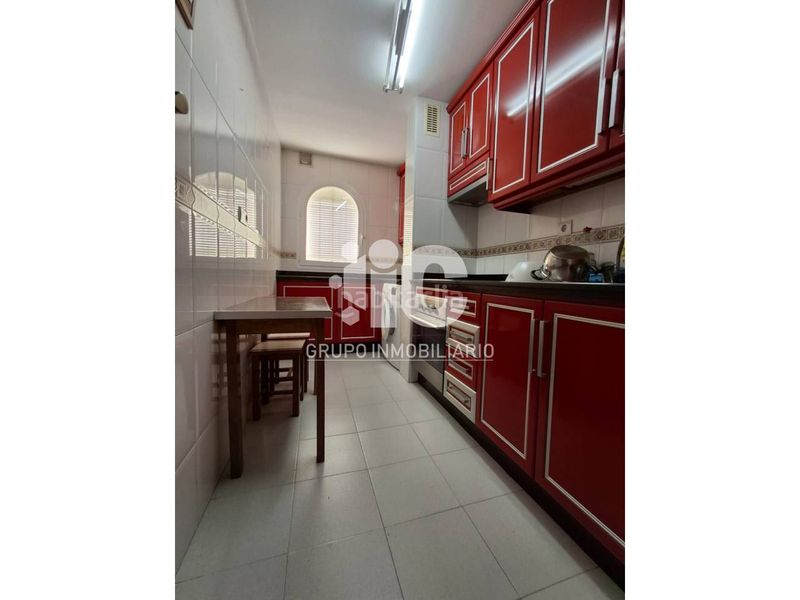Foto b566e8bc-76fb-4bed-9d46-5f1b813ba6ec. Pis amb aparcament a Baena