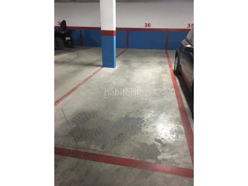 Foto c0fa40df-9cff-4cc1-a9db-92628ecd13d0. Parking coche parking en venta en Baena