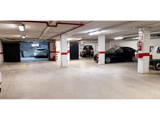Parking voiture à Castro del Río. Garaje en venta en castro del río