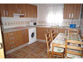 Casa a Zuheros. Casa nueva,  225 m2 , en el corazon de zuheros, 4 dor, 2 baños,