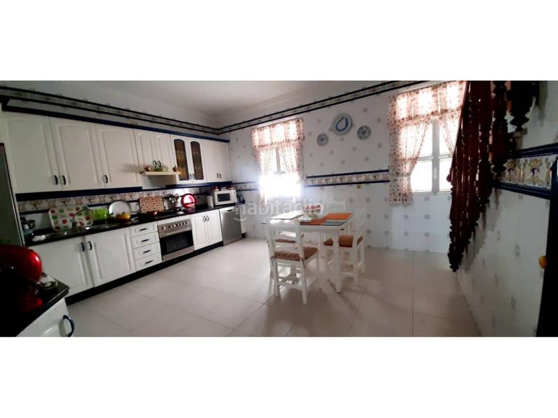 Foto ba0e11b4-61f8-463a-a15d-00943fdc4d13. Casa venta de casa señorial en castro del rio en Castro del Río