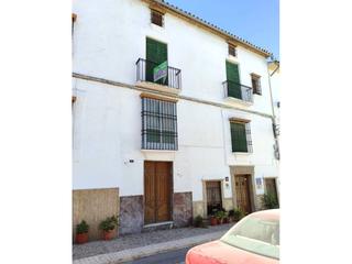 Maison à Iglesia 8. Casa en venta en castro del río
