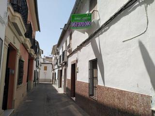 Maison à Castro del Río. Casa para entrar a vivir en el barrio bajo