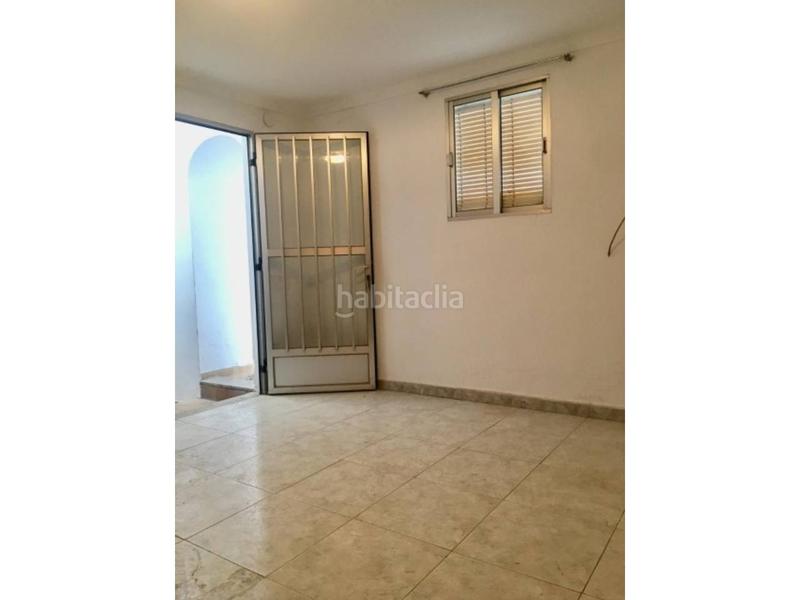 Foto e358a950-9796-4975-8f59-87f05dbabc18. Casa gran casa con cochera y chimenea en Luque