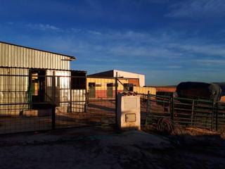 Terreny residencial a Castro del Río. Solar de 1072m2  vallado  fácil acceso