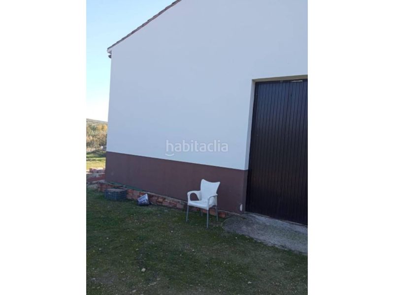 Foto a5700956-12bf-4eaf-a3f2-ca0c00891400. Masia a Baena