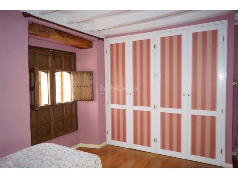Foto 1fca7999-8884-4d78-8d86-8043da5301fc. Casa gran casa unica en la zona, estilo rustico, con cochera y piscina, en Baena
