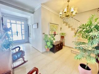 Casa a Baena. Casa lista para vivir con cochera.