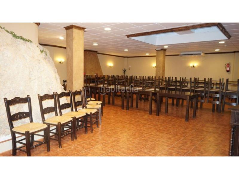 Foto fa6bba6d-a6c0-4e15-9a51-4edd620036bf. Local comercial restaurante con chimenea de 130m2 en Zuheros