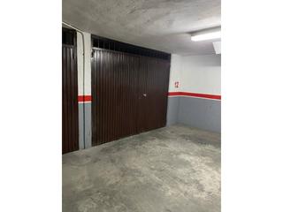 Aparcament cotxe a Baena. Venta de cochera cerrada en baena