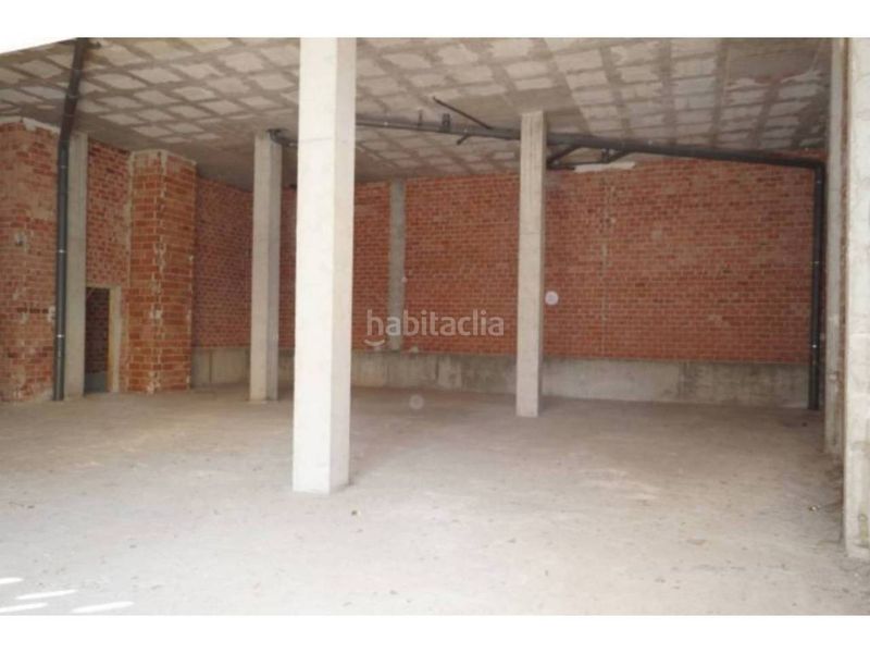 Foto 790cf8e7-117d-41da-a764-30c9c1eee502. Local comercial a Baena
