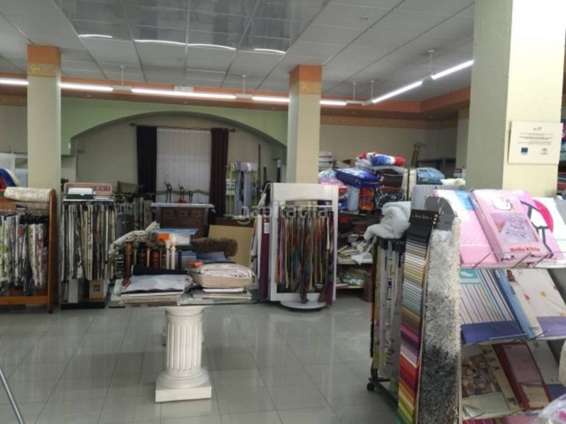 Foto 18f90cb5-5214-493f-8e9a-cd8b79b405a2. Local comercial a Baena