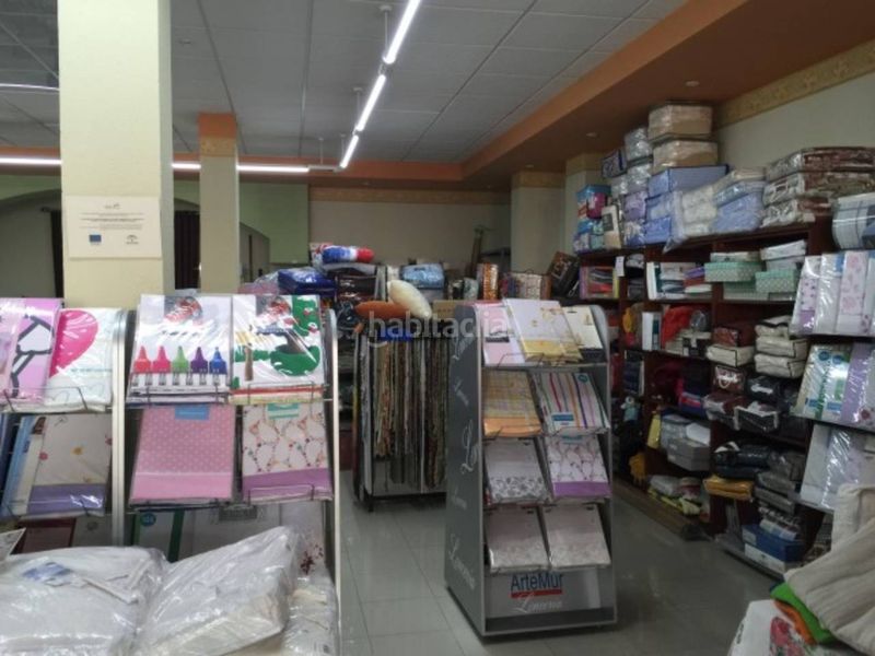 Foto e692cc10-bb29-4722-80c5-a9317bda8938. Local comercial a Baena