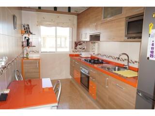 Pis a Baena. Piso de 121m2, 3 dorm, 2 baños, cocina amueblada, trastero y coc