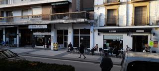Lloguer Local Comercial a Paseo cortes de aragón 9. Magnifico local comercial planta baja paseo cortes de aragon cal
