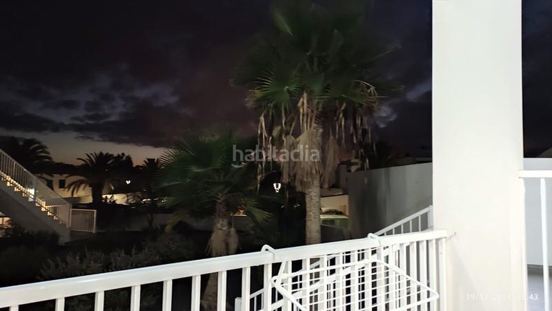 Foto d62f3ce7-9e2b-4ff6-9e68-93b7b8aef616. Casa adossada amb piscina a costa Teguise Teguise