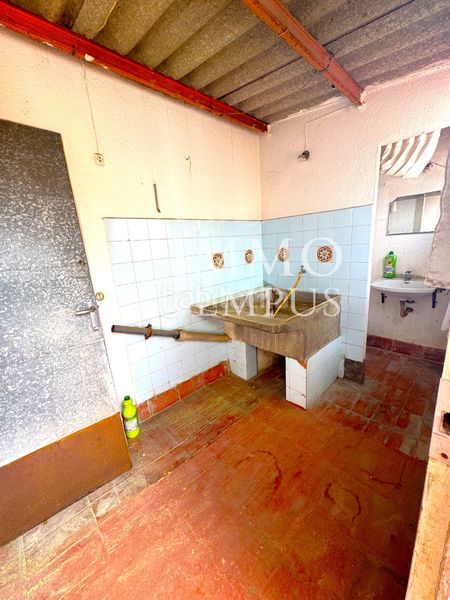 Foto ea7f5d74-78c5-4393-a87b-4b646afd166c. Casa aparellada amb calefacció aparcament a Sant Pere Nord Terrassa