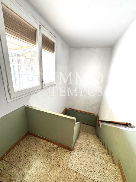 Foto f1cb647d-4751-457c-b386-61ce0931e4b2. Casa aparellada amb calefacció aparcament a Sant Pere Nord Terrassa
