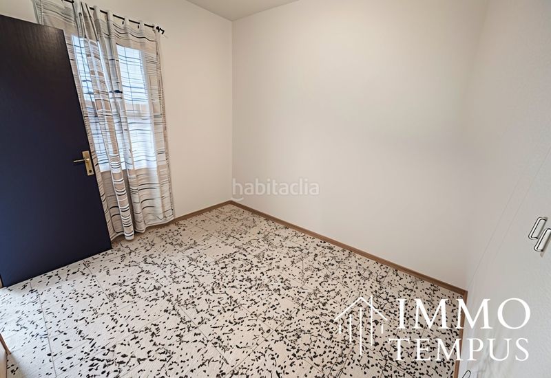 Foto 64bac0d8-72ca-4681-82ef-089dee5dc27a. Casa amb xemeneia aparcament a Egara Terrassa