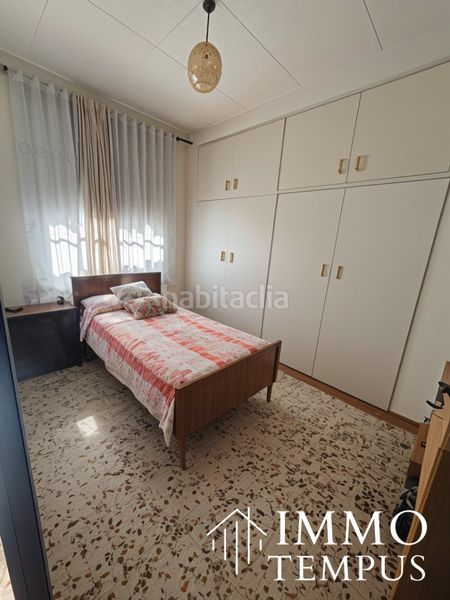 Foto 9b7cf534-e760-4b1e-acbb-72237463fe4c. Casa amb xemeneia aparcament a Egara Terrassa