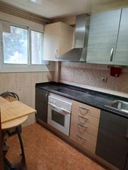 Piso en Carrer del cavall bernat 43. Piso en venta en sant lloren� (terrassa)