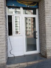 Lloguer Local Comercial a Avinguda de la mare de d�u de montserrat 230. Alquiler local comercial en horta