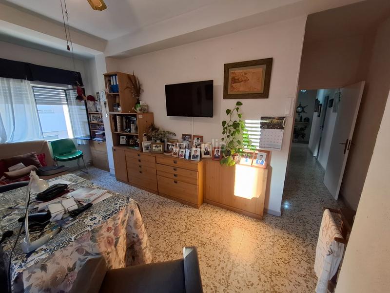 Foto 23d44f45-76a8-4eef-a1cd-27b8ff05c7db. Pis a Los Remedios Sevilla