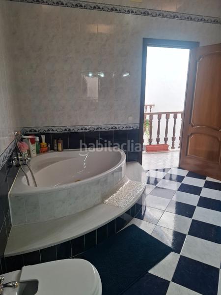 Foto fc6d2a29-120e-4bdd-8859-6acd1e195e9e. Haus mit parking in Viso del Alcor (El)